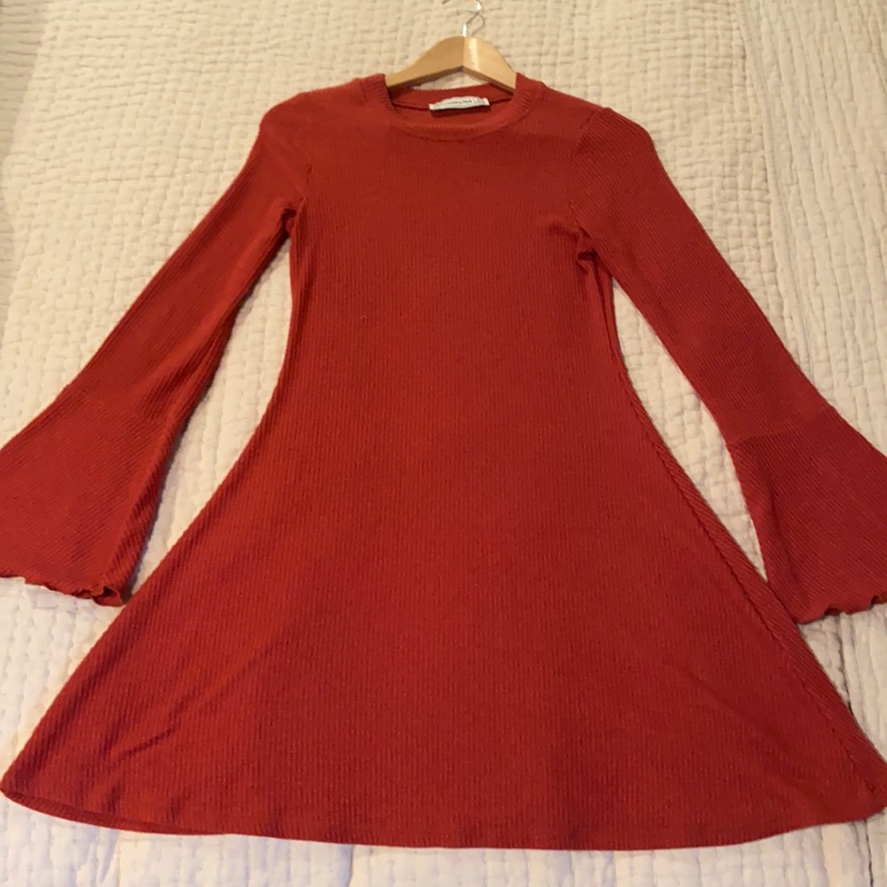 Red long sleeved Abercrombie & Fitch dress
